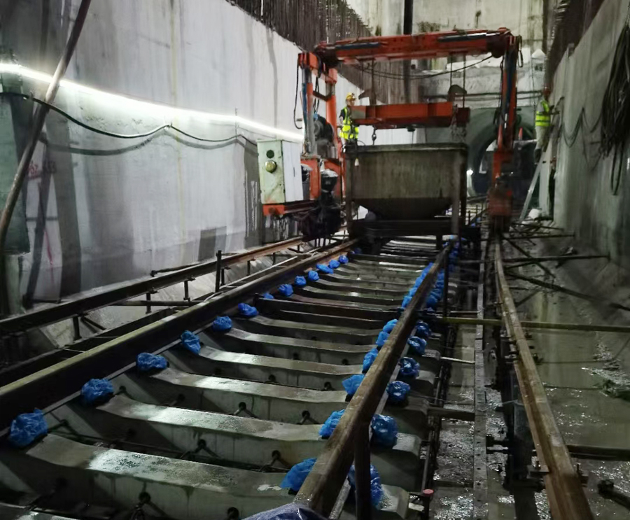 地铁轨排井支护结构设计与分析